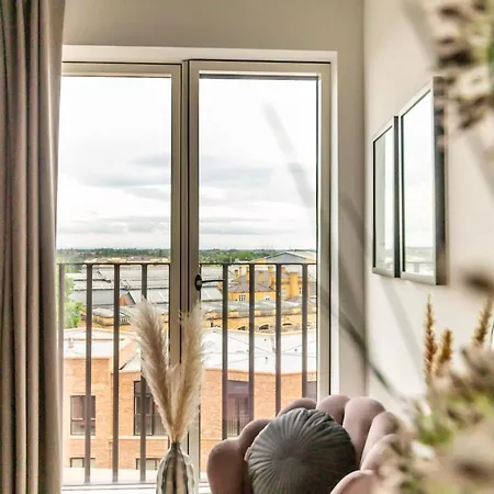 Hq Penthouse Apartment York