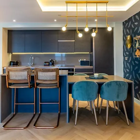 Hq Penthouse Apartman *